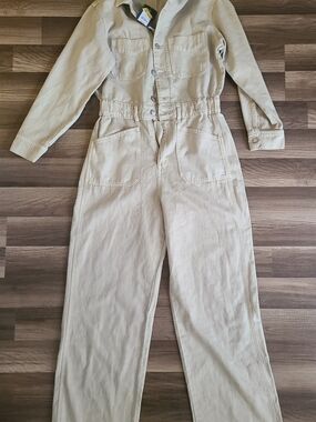 Universal Thread Beige Denim Jumpsuit with Front Pockets